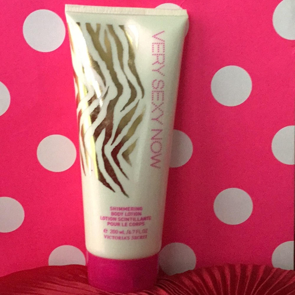 HTF victoria’s secret very sexy now shimmer body